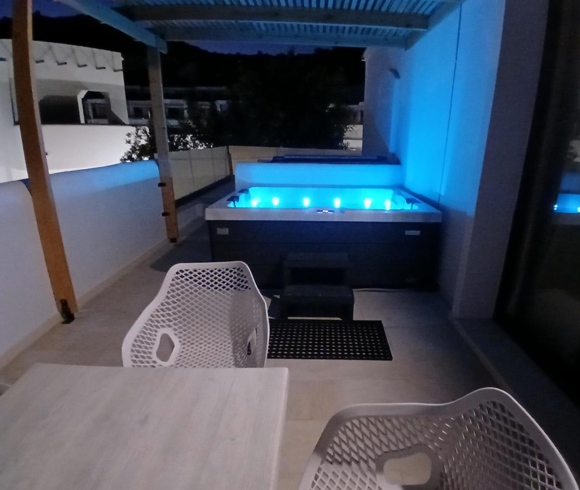 Hotel Ladiko - 3*